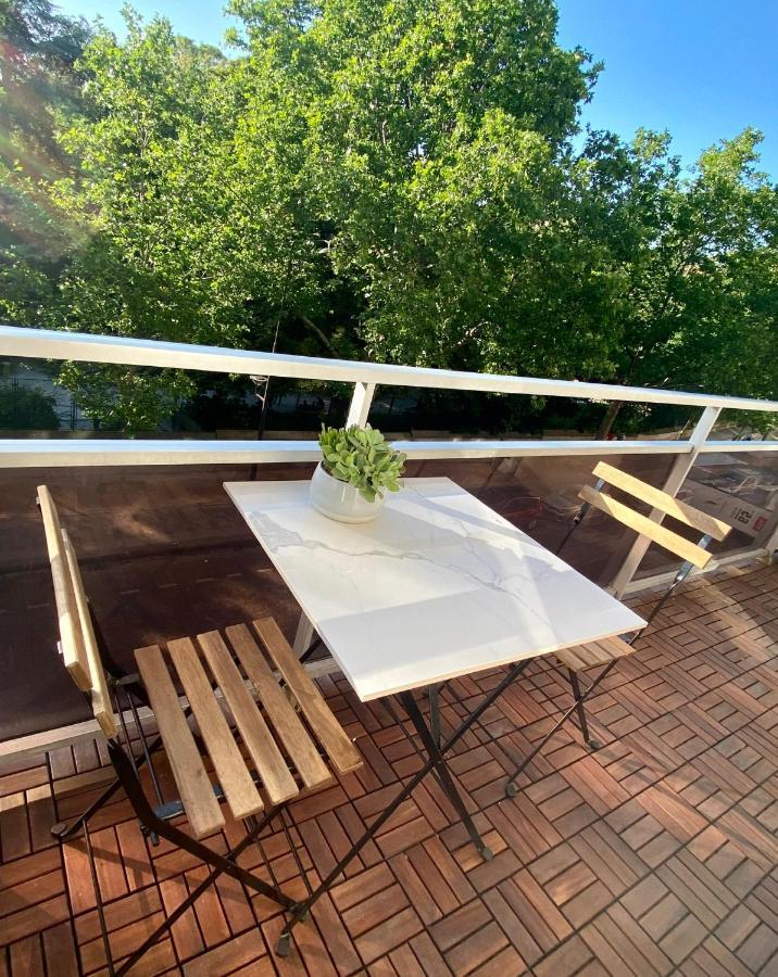 شقة Luxury Paris La Vie En Rose Jacuzzi Terrasse Parking المظهر الخارجي الصورة